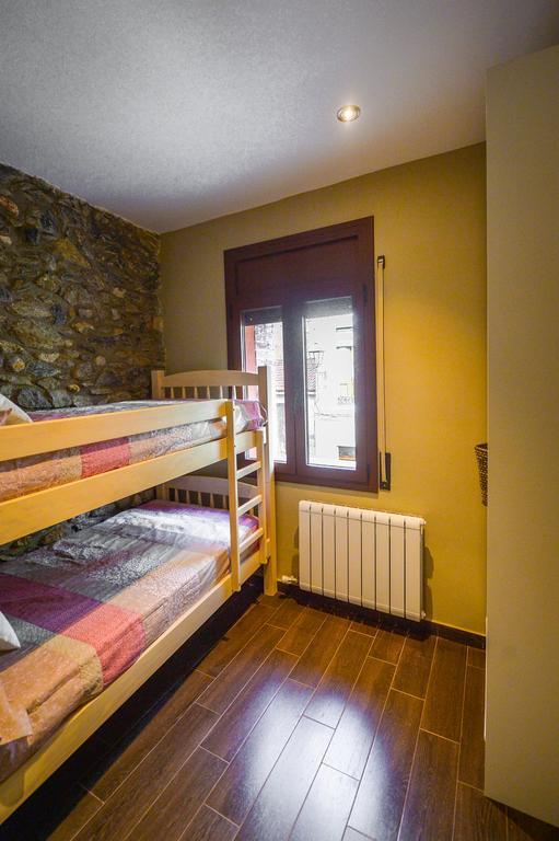 Apartaments Cal Xic Bellver de Cerdanya Kültér fotó